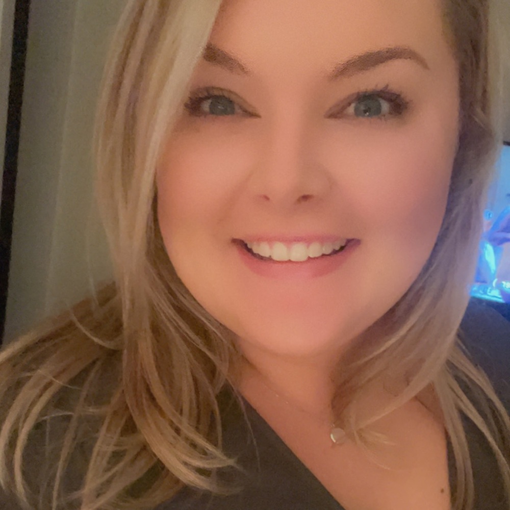 Meet your Posher, Deanna